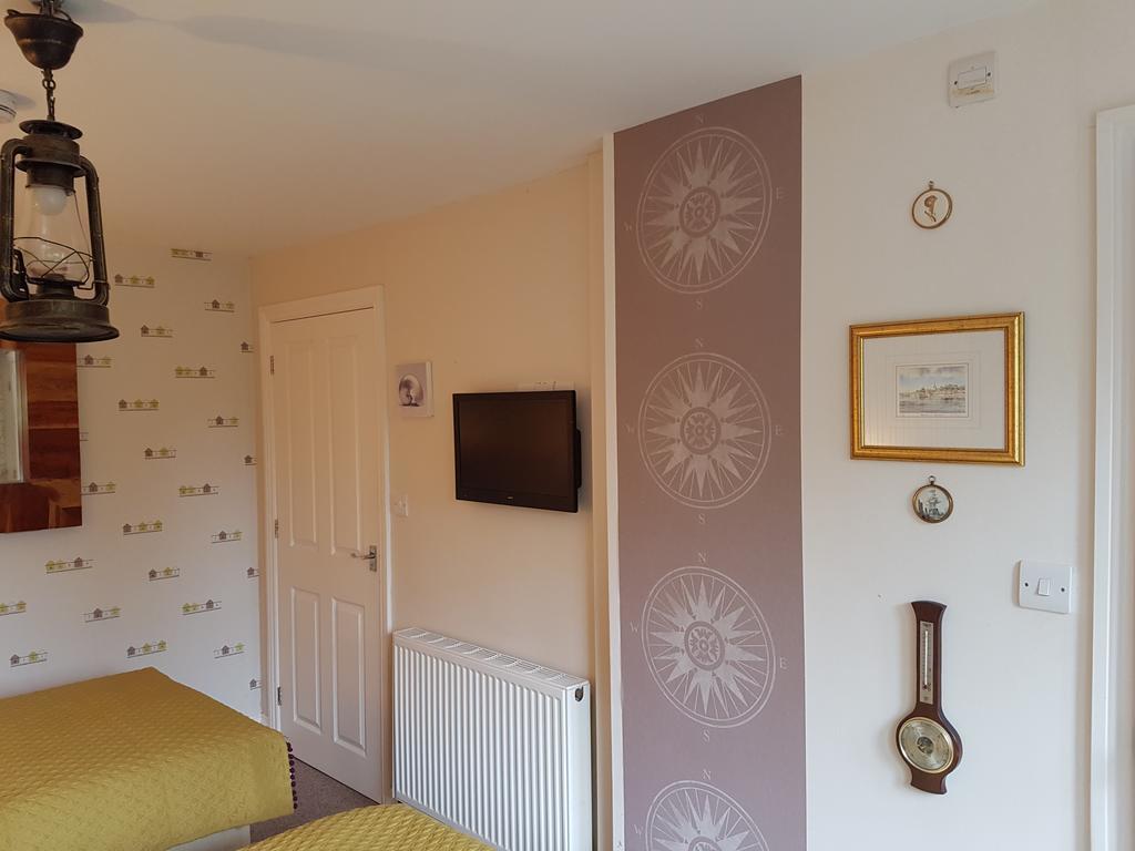The Bosham B&B Экстерьер фото