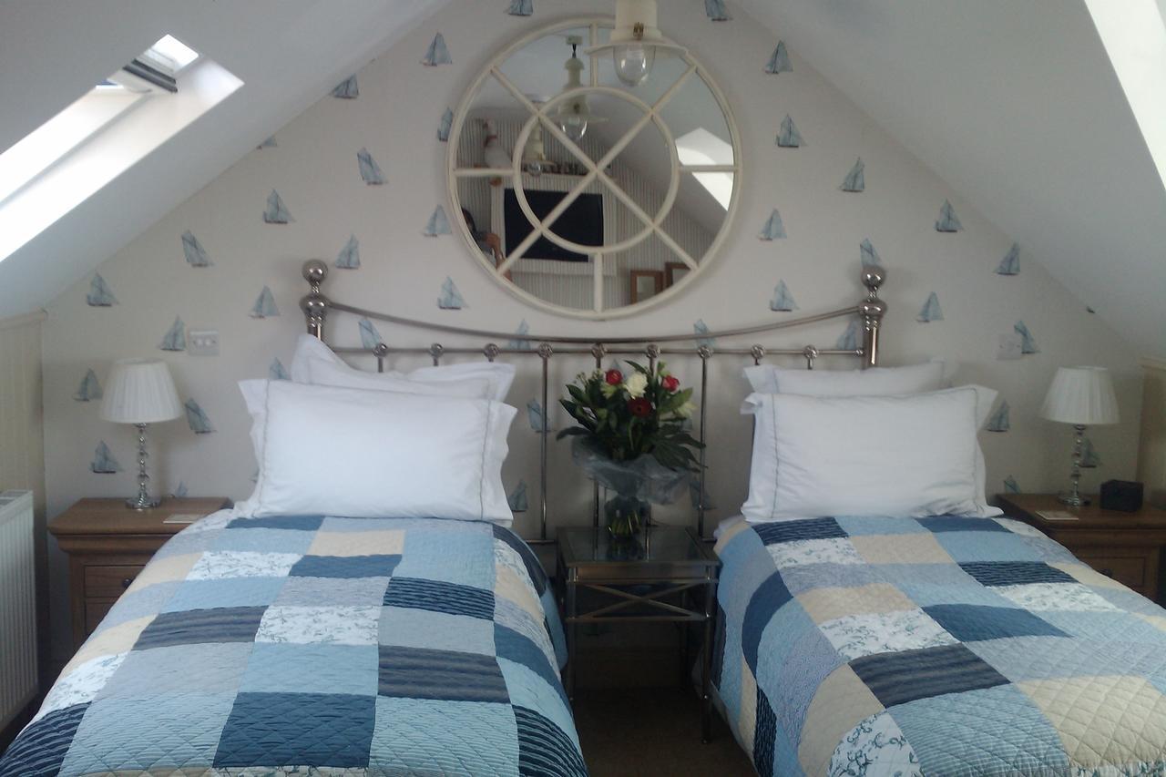 The Bosham B&B Экстерьер фото